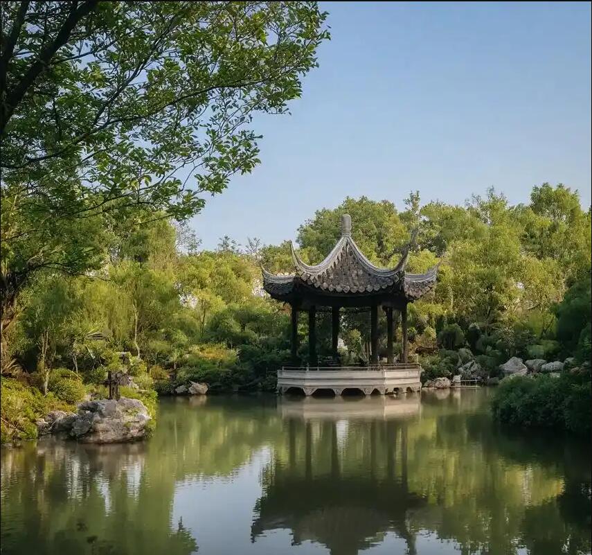 黄梅县雨寒建筑有限公司